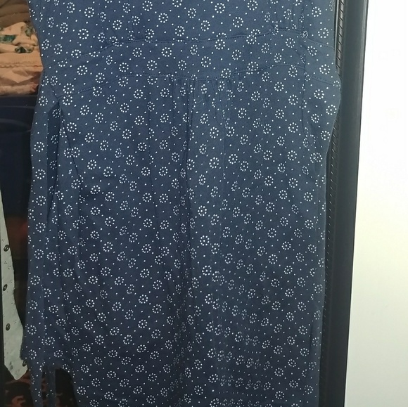 *4 for $10*American Eagle top - Picture 2 of 4